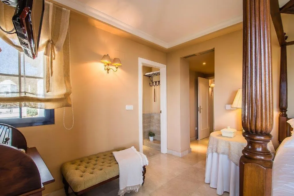 Penthouse Paradise Альмуньекар