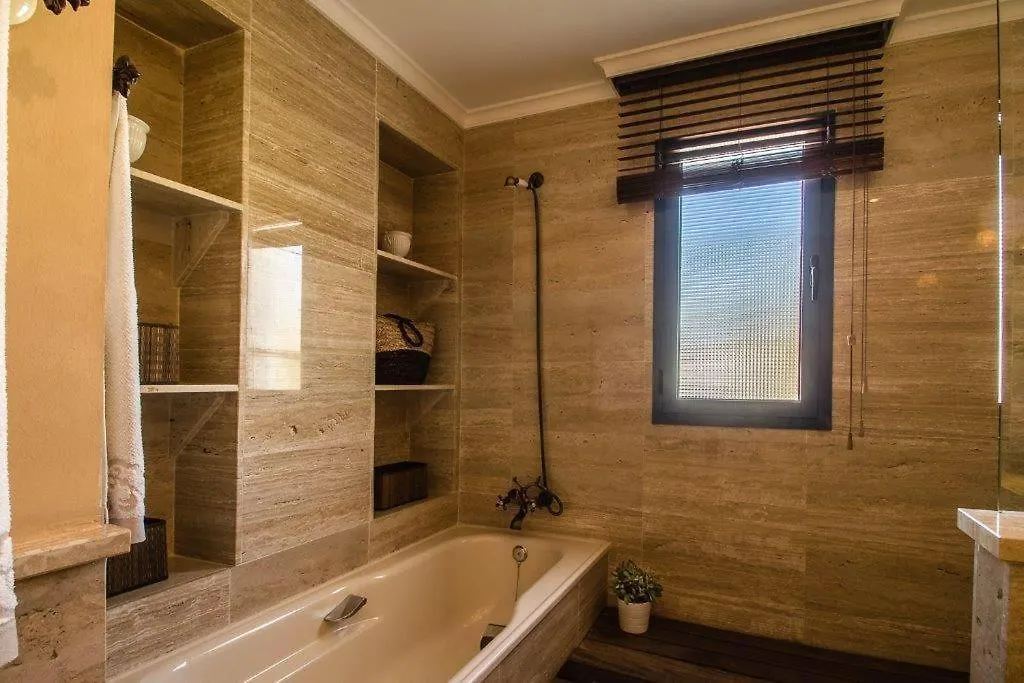 Penthouse Paradise Альмуньекар 0*,  Испания